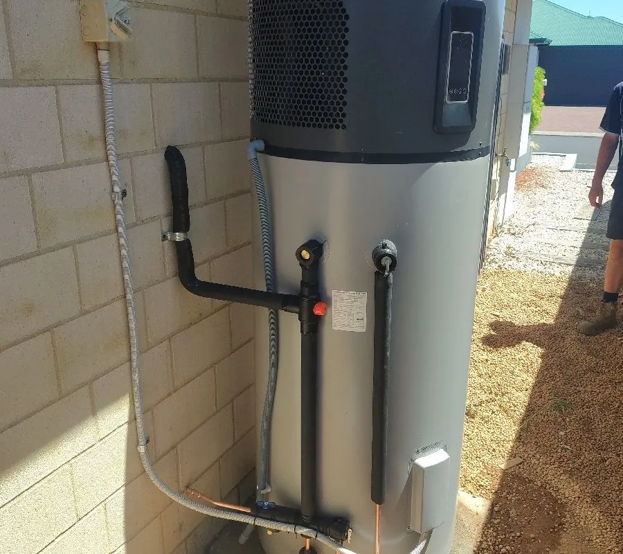 2026 January 28 JN49213 Jarrod and Harvey Heat pump install pipework after_Treendale.jpeg