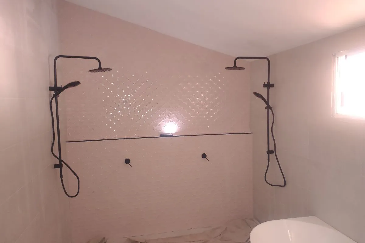 2025 December 5 JN48763 Sheymus and Taj Bathroom fit off double showers_Carey Park.jpeg