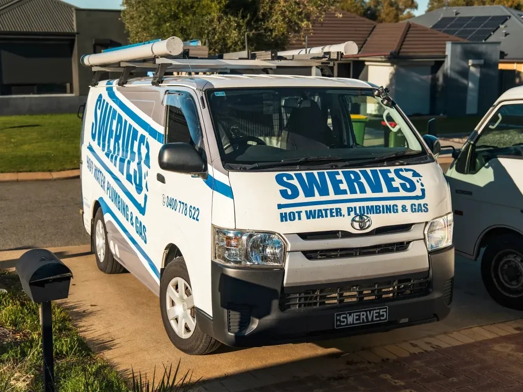Swerves Plumbing & Gas.jpg
