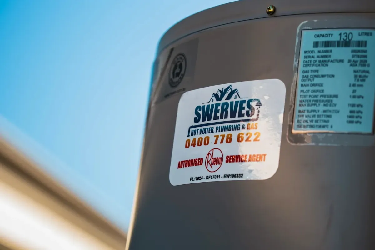 Swerves Plumbing & Gas 5.jpg