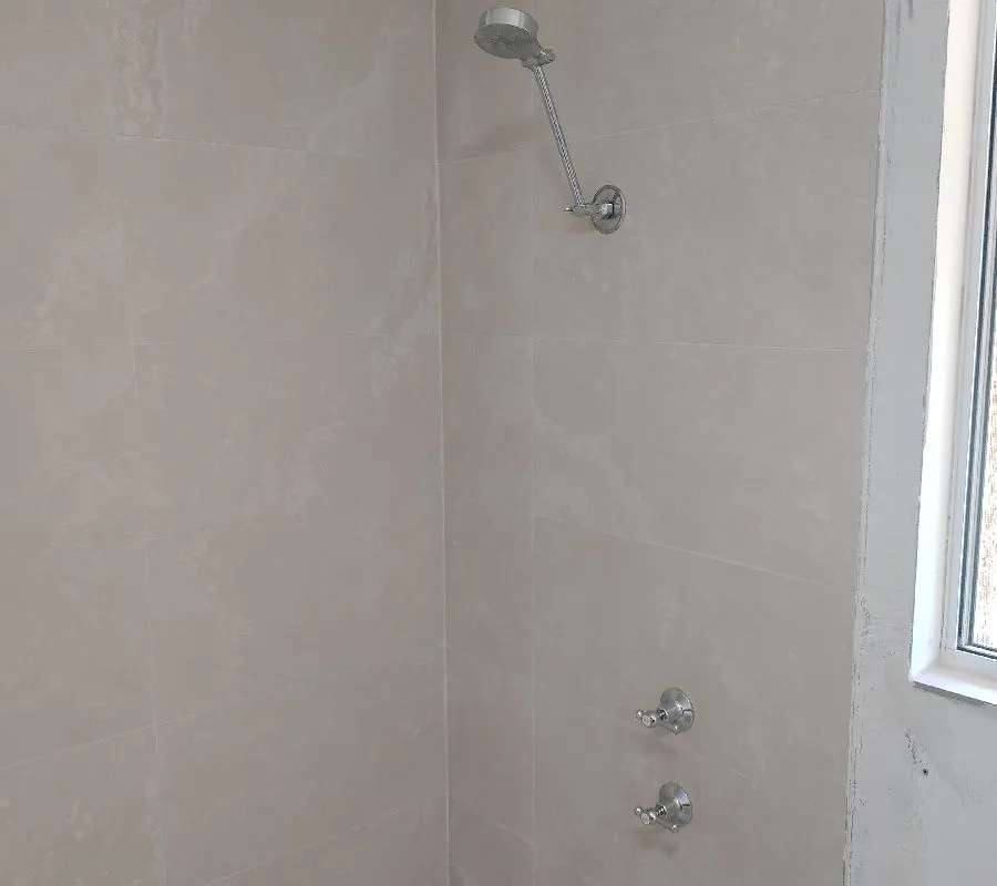 2025 December 2 JN48914Oli and Harvey Shower fit off_Leschenault.jpg